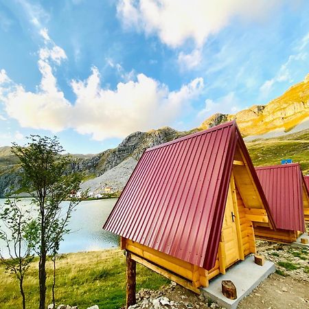 Rural Household Minic - Kapetanovo Jezero Vandrehjem Kolašin Eksteriør billede
