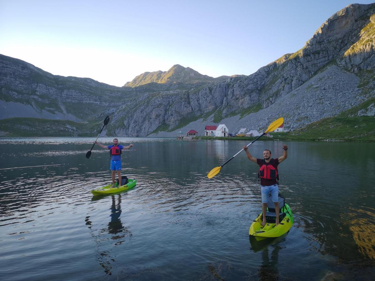 Rural Household Minic - Kapetanovo Jezero Vandrehjem Kolašin Eksteriør billede