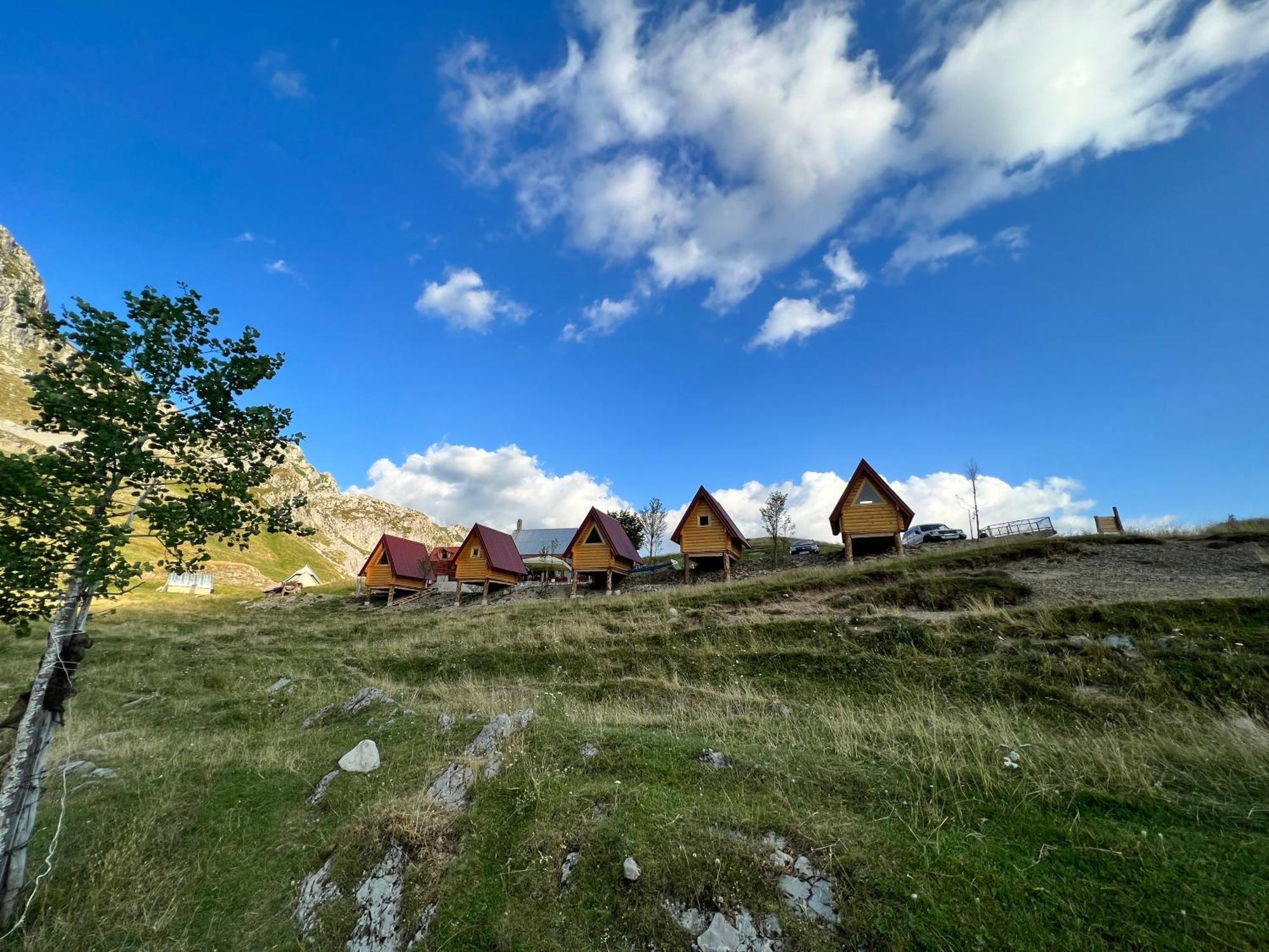Rural Household Minic - Kapetanovo Jezero Vandrehjem Kolašin Eksteriør billede