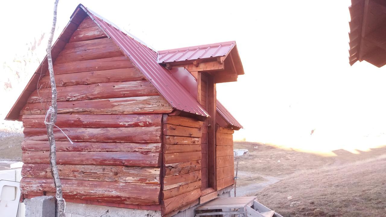 Rural Household Minic - Kapetanovo Jezero Vandrehjem Kolašin Eksteriør billede